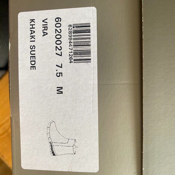 NIB La Canadienne Olive Suede Weatherproof Boots - Picture 6 of 6